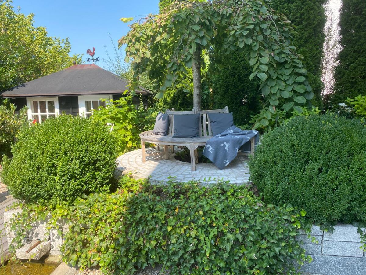 Landhaus Am Plattenbichl - Luxus Apartment mit Privat-Pool und Sauna Oberstdorf Exterior foto