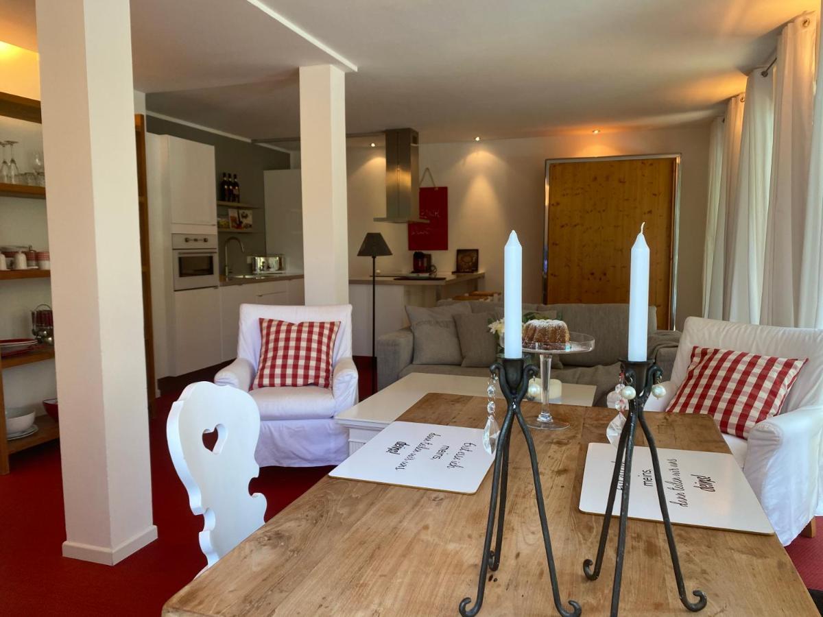 Landhaus Am Plattenbichl - Luxus Apartment mit Privat-Pool und Sauna Oberstdorf Exterior foto